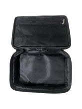 Inside lunchbox 